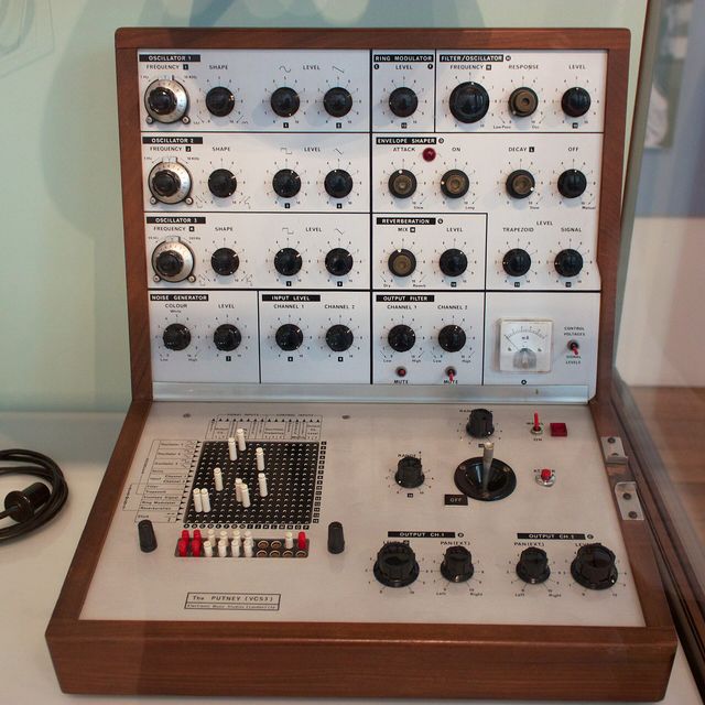 EMS VCS3 (1969)